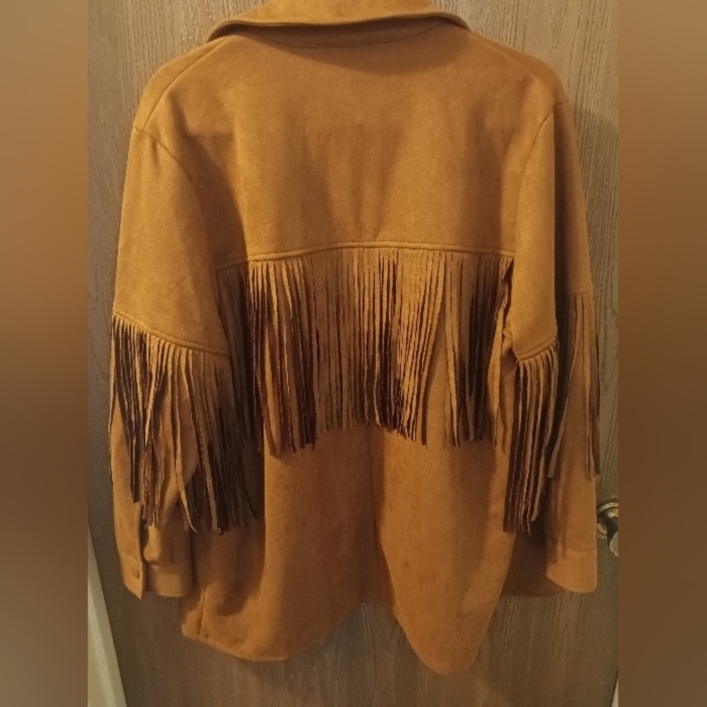 Forever 21 Shacket - Picture 5 of 6